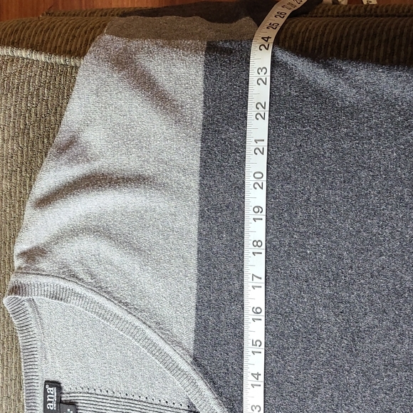 a.n.a Colorblock Sweater - Picture 10 of 13